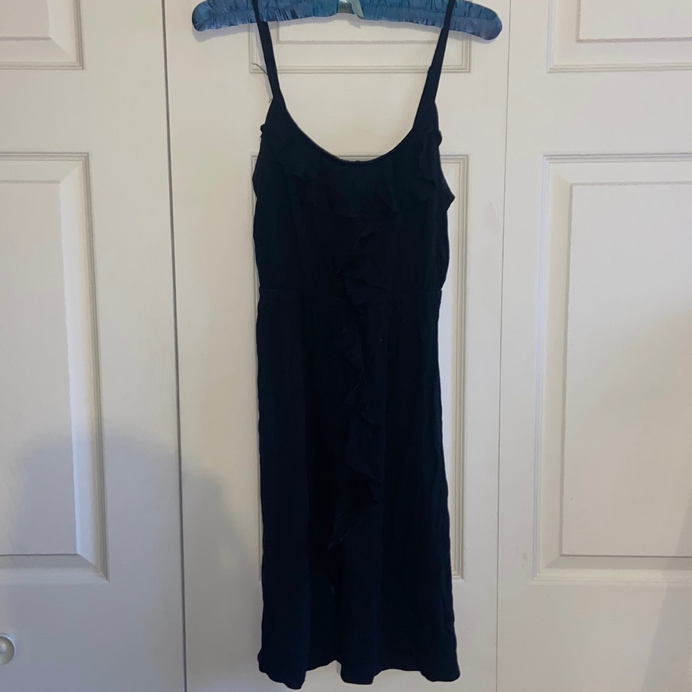 Simple black causal summer dress